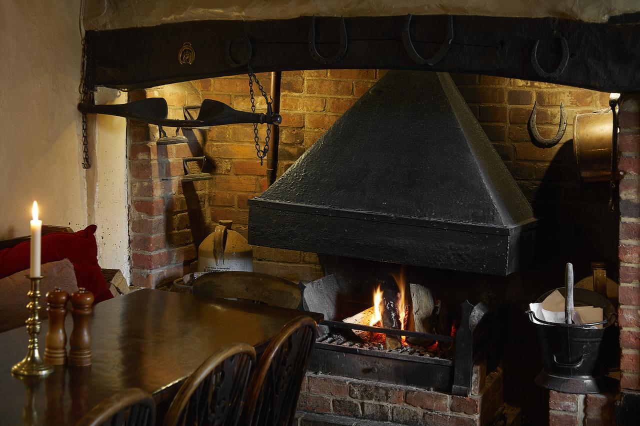 Compasses Inn Tisbury Ngoại thất bức ảnh